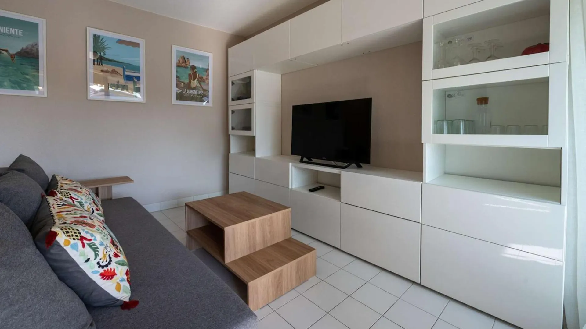 T2 Cabine Renove/Piscine/Clim/Commerces 勒拉旺杜 法国